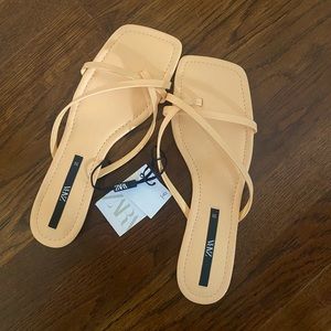 ZARA super cute sandals! Never worn!